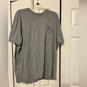 Gray men’s XXL floral T-shirt